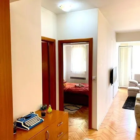 Appartement Tony's Downtown Vintage Skopje